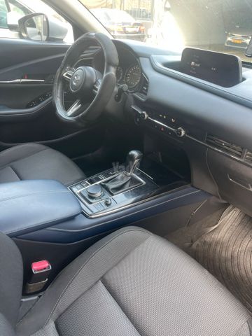 מאזדה CX-30