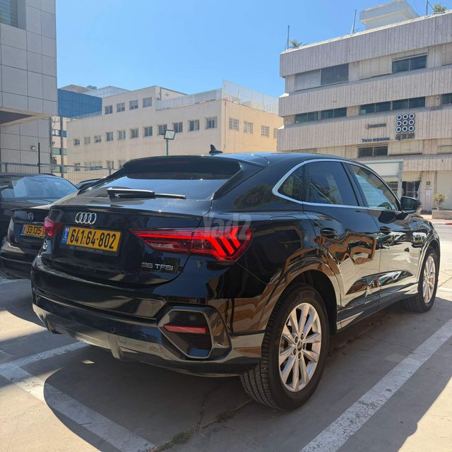 אאודי Q3