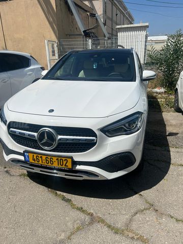 מרצדס-בנץ GLA