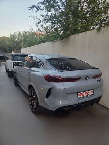 ב מ וו X6 M