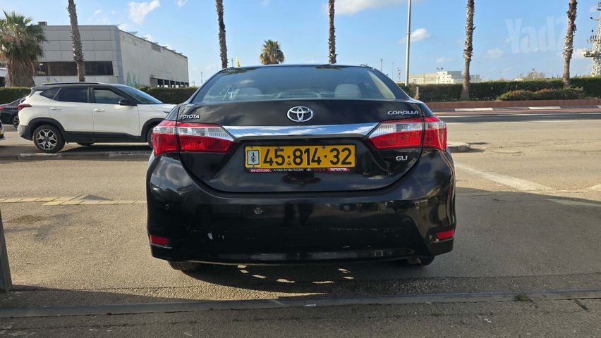 טויוטה קורולה