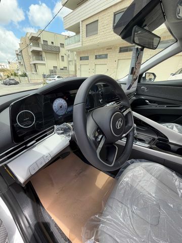 יונדאי אלנטרה