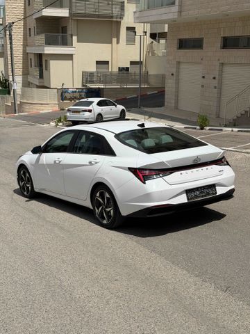 יונדאי אלנטרה