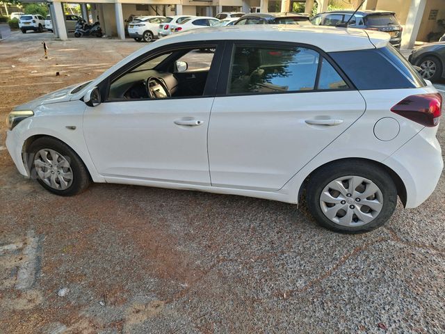 יונדאי i20