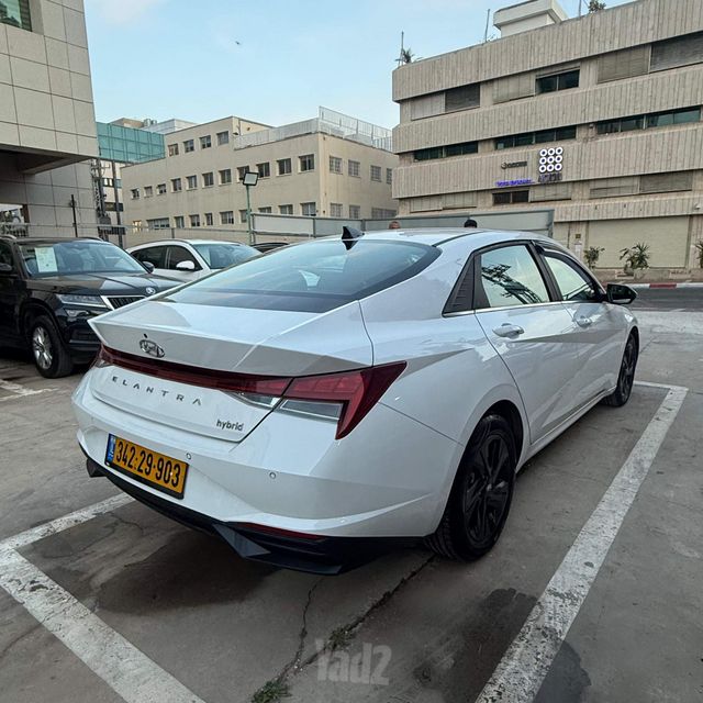 יונדאי אלנטרה
