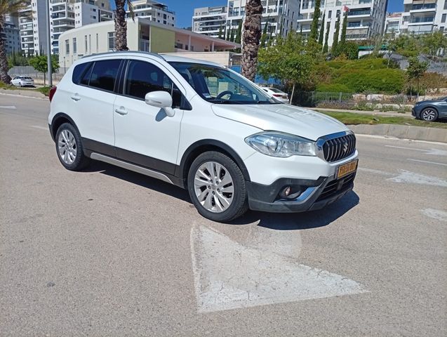 סוזוקי קרוסאובר