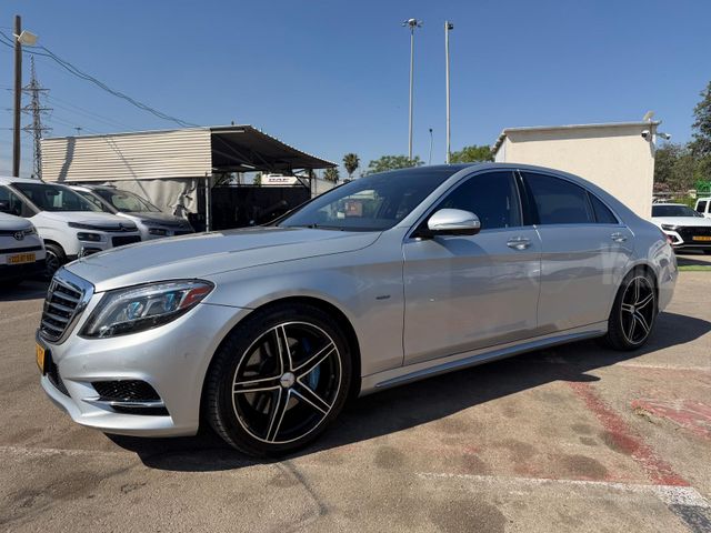 מודעת רכב מרצדס-בנץ S-class