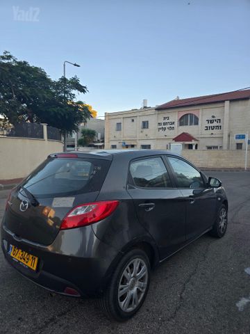 מאזדה 2