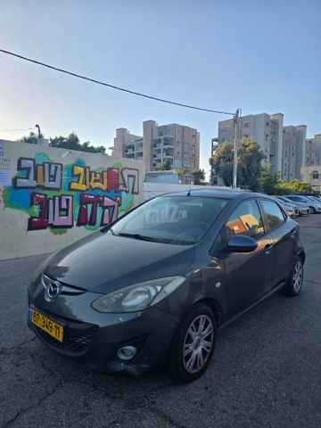 מאזדה 2