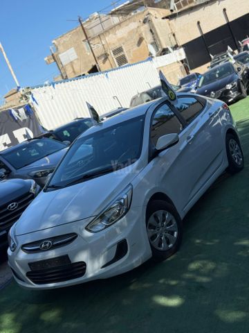 יונדאי אקסנט i25