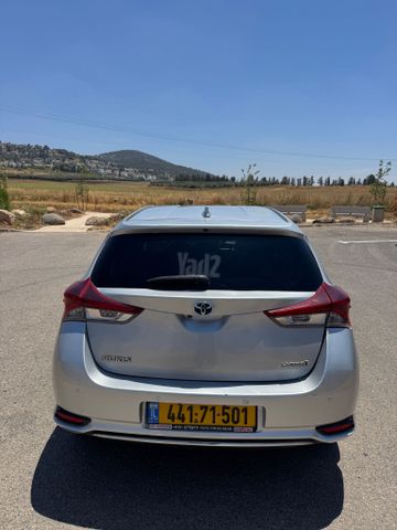טויוטה אוריס