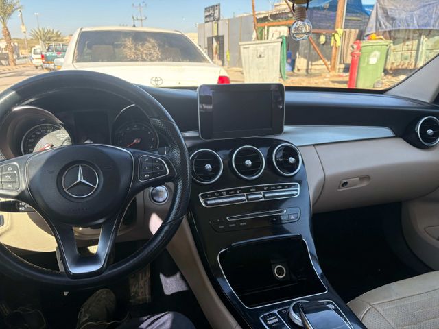 מרצדס-בנץ C-class