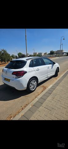 סיטרואן C4