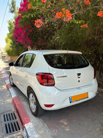 דאצ'יה סנדרו