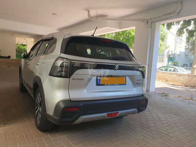 סוזוקי S-Cross