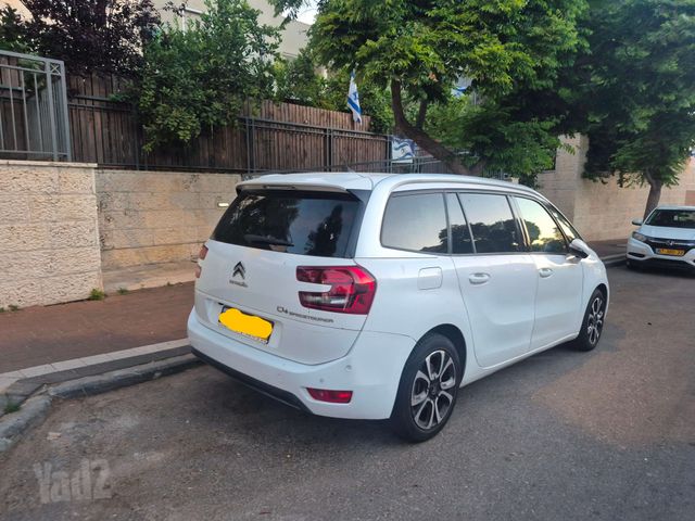 מודעת רכב סיטרואן C4 פיקאסו