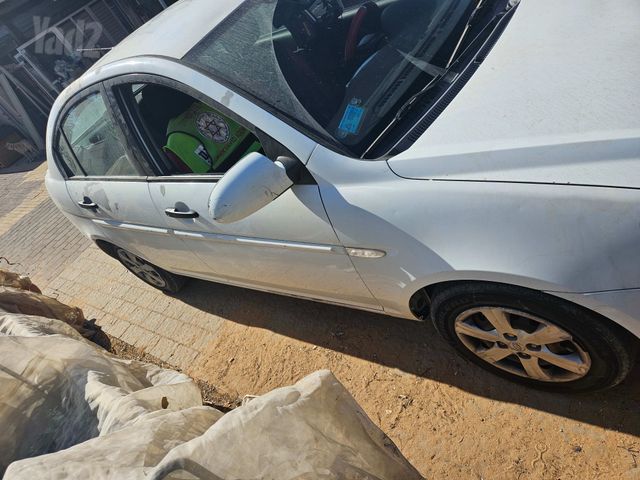 יונדאי אקסנט i25