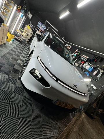 P7 Performance חשמלי אוט׳ (473 כ״ס)