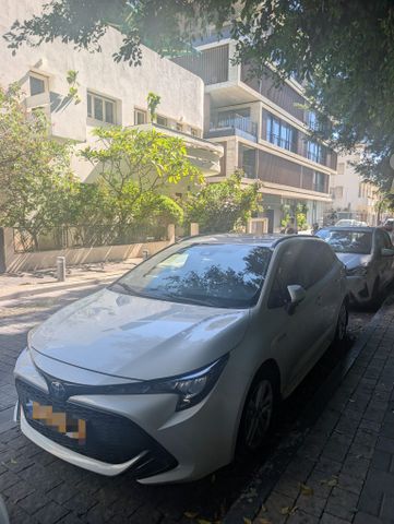 טויוטה קורולה