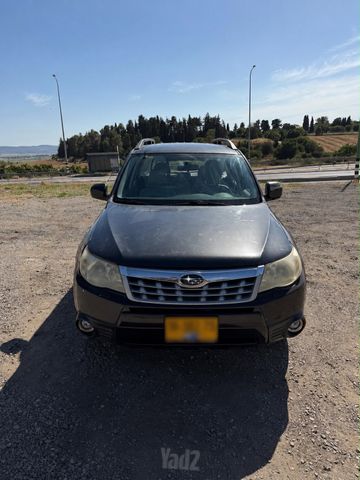 סובארו פורסטר