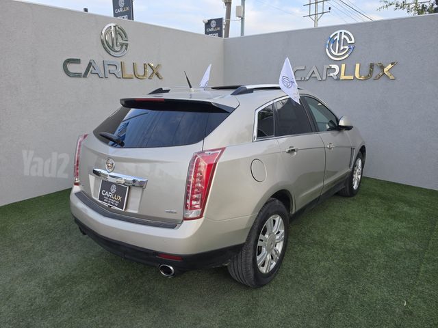 קאדילק SRX