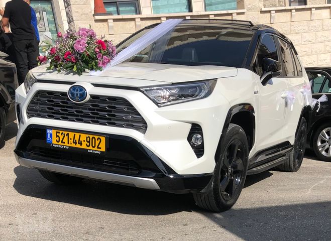 מודעת רכב טויוטה RAV4