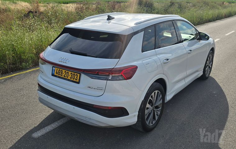 אאודי Q4 e-tron