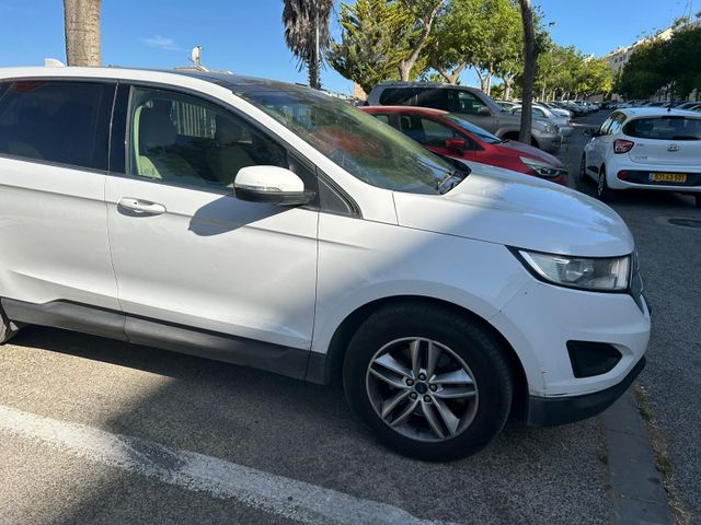 מודעת רכב פורד אדג'