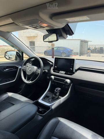 טויוטה RAV4