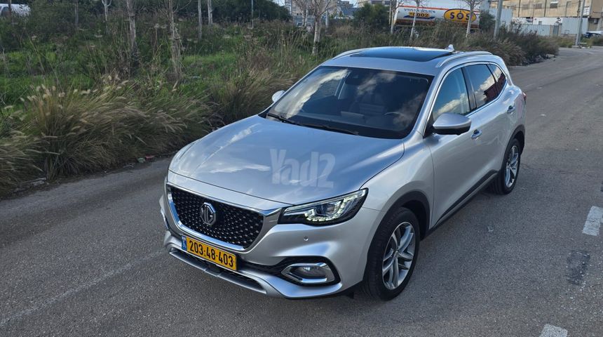 מודעת רכב אם ג'י EHS PHEV
