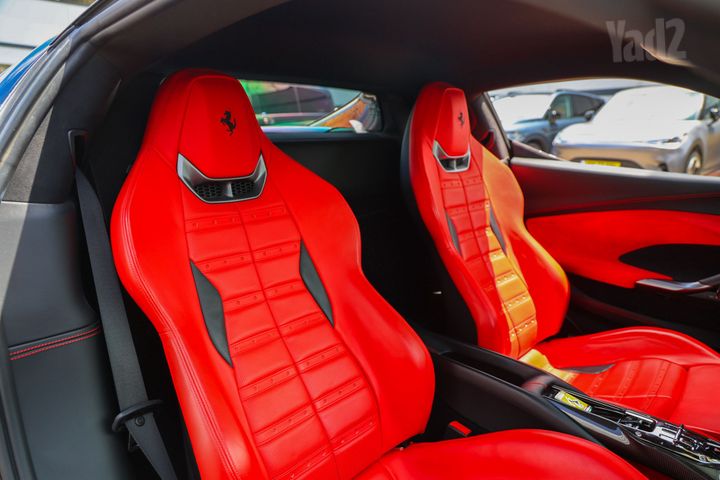 פרארי 296 GTB