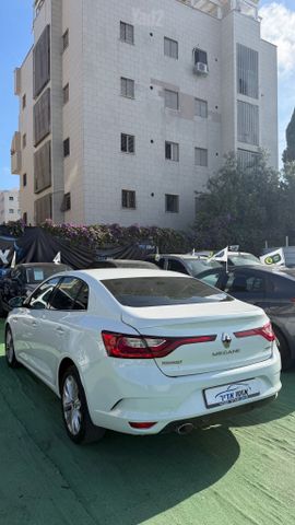 מודעת רכב רנו מגאן 2