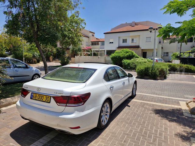 לקסוס LS