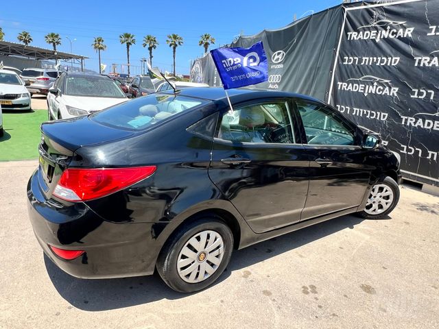 יונדאי אקסנט i25
