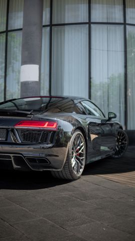אאודי R8