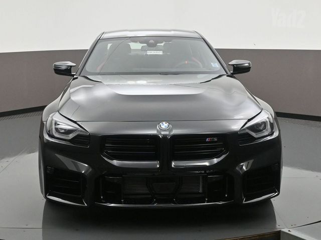 ב מ וו M2