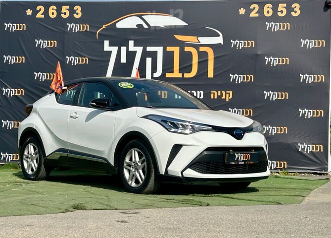 מודעת רכב טויוטה C-HR