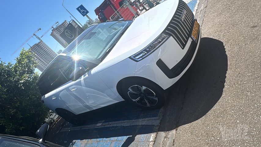 מודעת רכב ג'אקו J5