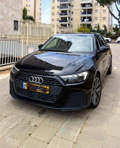 מודעת רכב אאודי A1