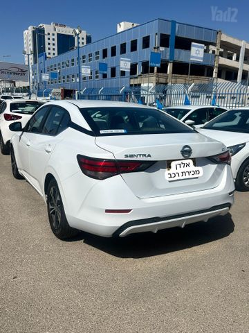 מודעת רכב ניסאן סנטרה 1