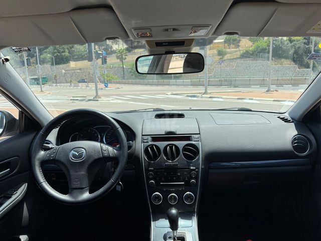 מאזדה 6