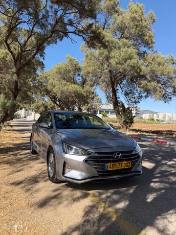 יונדאי אלנטרה