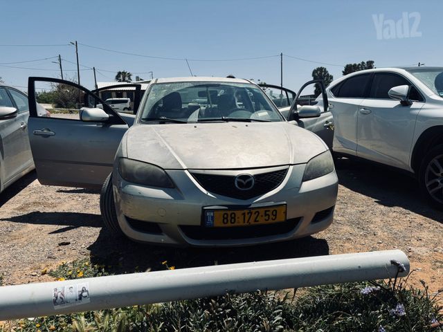 מודעת רכב מאזדה 3