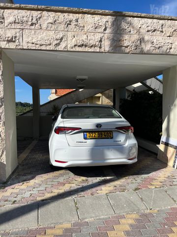 טויוטה קורולה