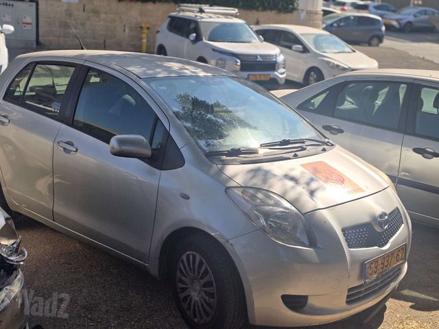 מודעת רכב טויוטה יאריס