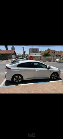 יונדאי איוניק