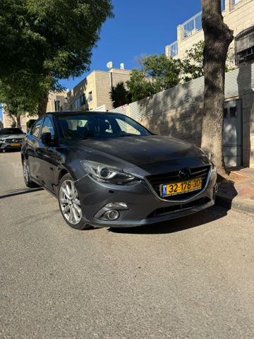 מאזדה 3