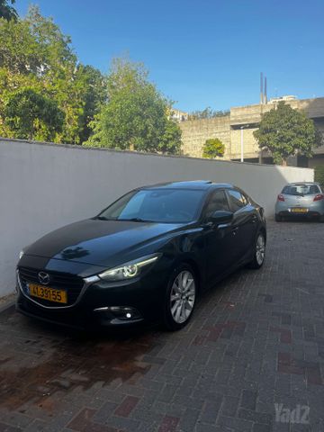 מודעת רכב מאזדה 3