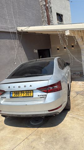 סקודה סופרב