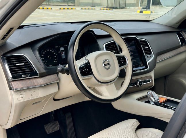 וולוו XC90